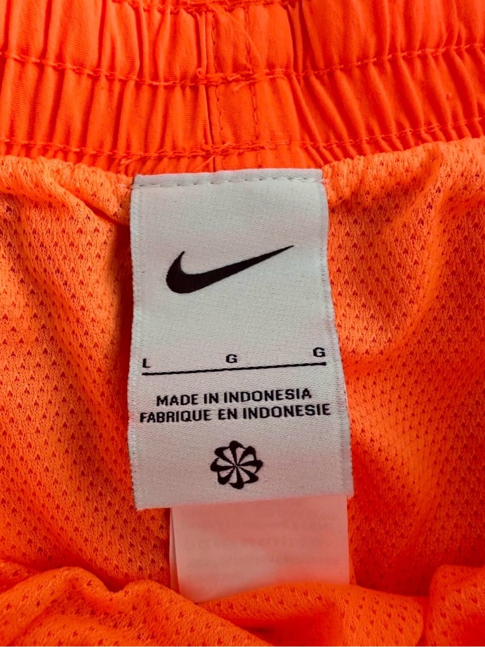 Nike Men's Bright Orange Athletic Shorts with Drawstring - Picture 4 of 6